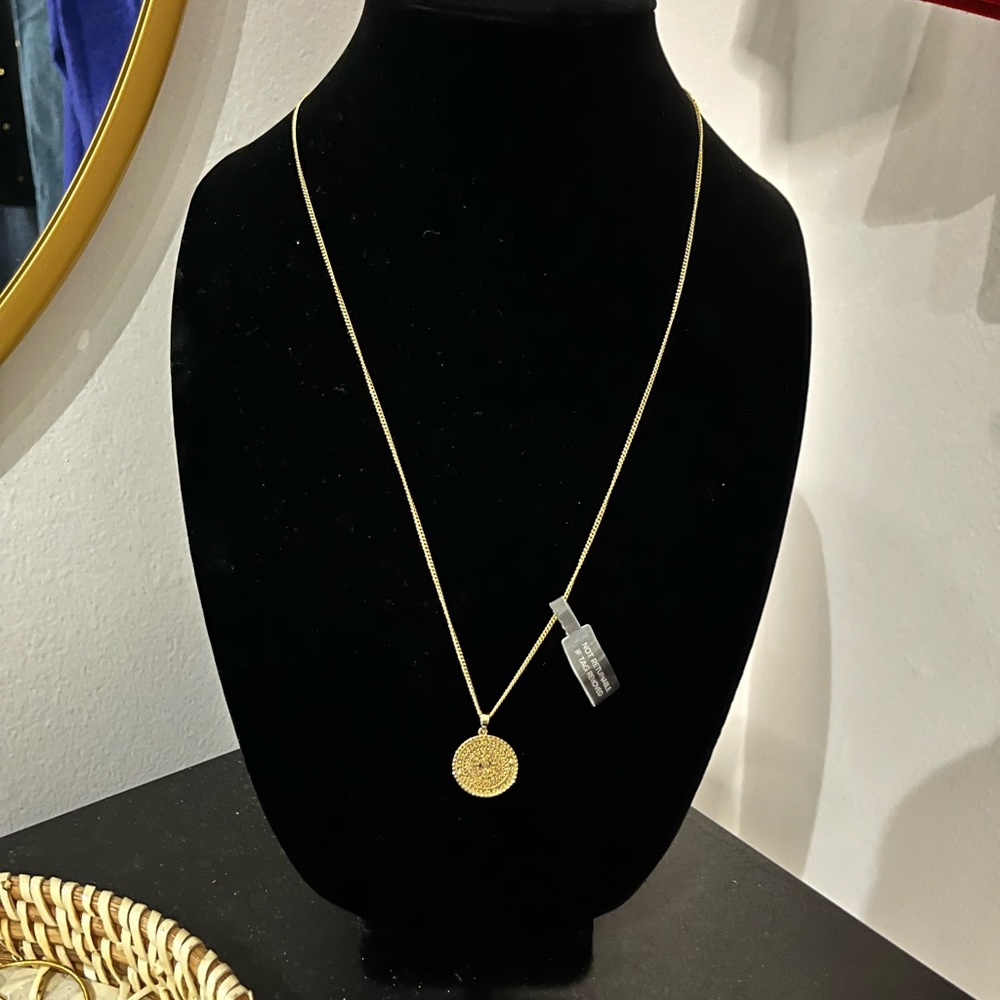 Brand-new, long statement piece necklace